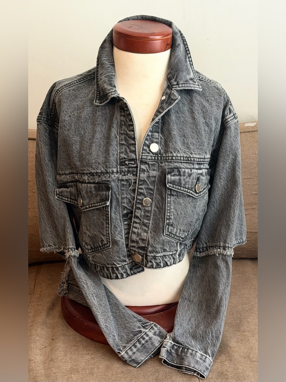 Zara Gray Acid Wash Cropped Denim Jacket Deconstructed Cutout Sleeves Size S